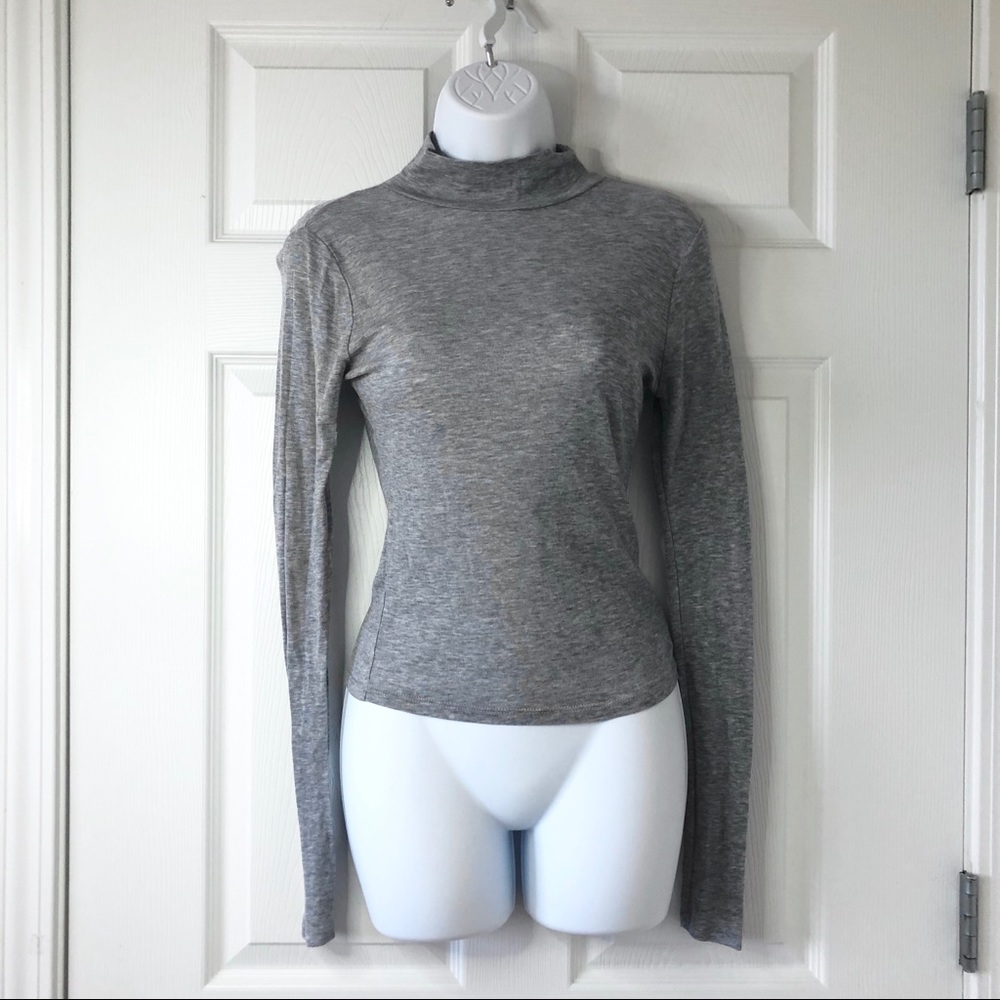 TOPSHOP Turtleneck